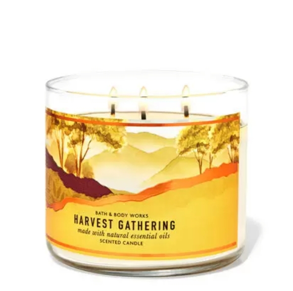NWT Bath & Body Harvest Gathering Candle - Picture 1 of 3